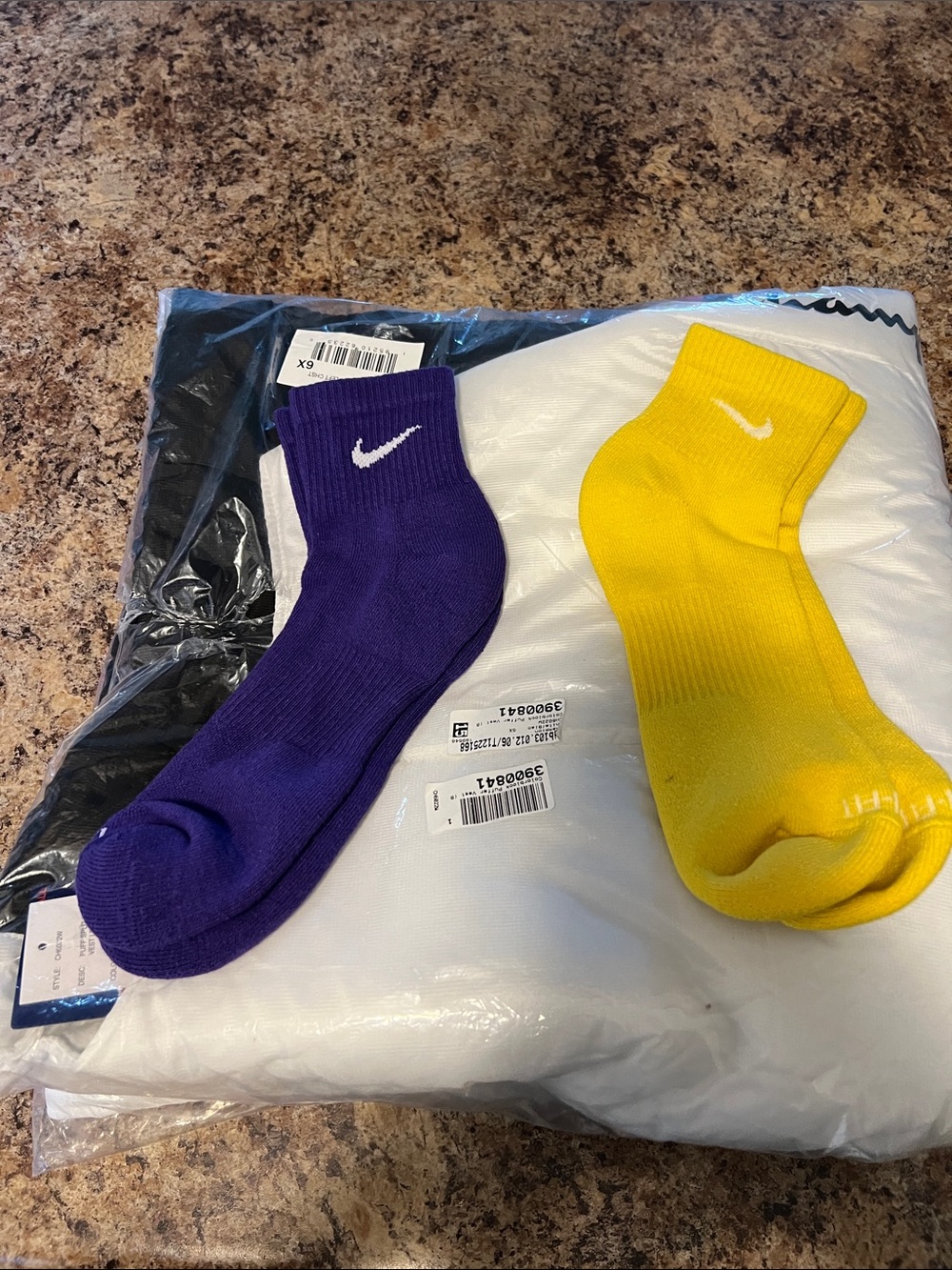 Nike Purple & Yellow Cushioned Ankle Socks - Swoosh  n champion vest sz 6X - Picture 2 of 2